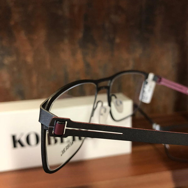 KBT Optik hat ein breit gefächertes Sortiment an unterschiedlichen Brillen, in unterschiedlichen Preis und Qualitätsstufen.